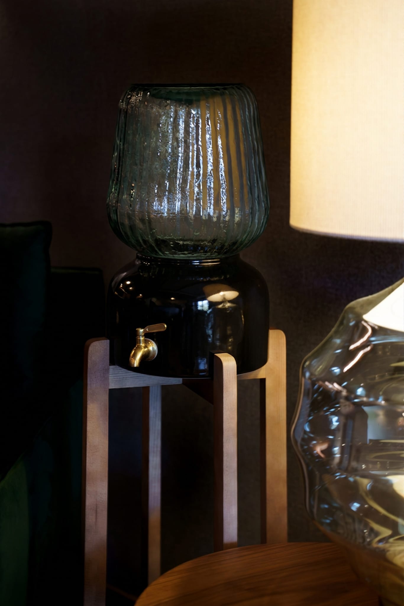 Arte Casa Ceramic Water Dispenser: Ebony Black