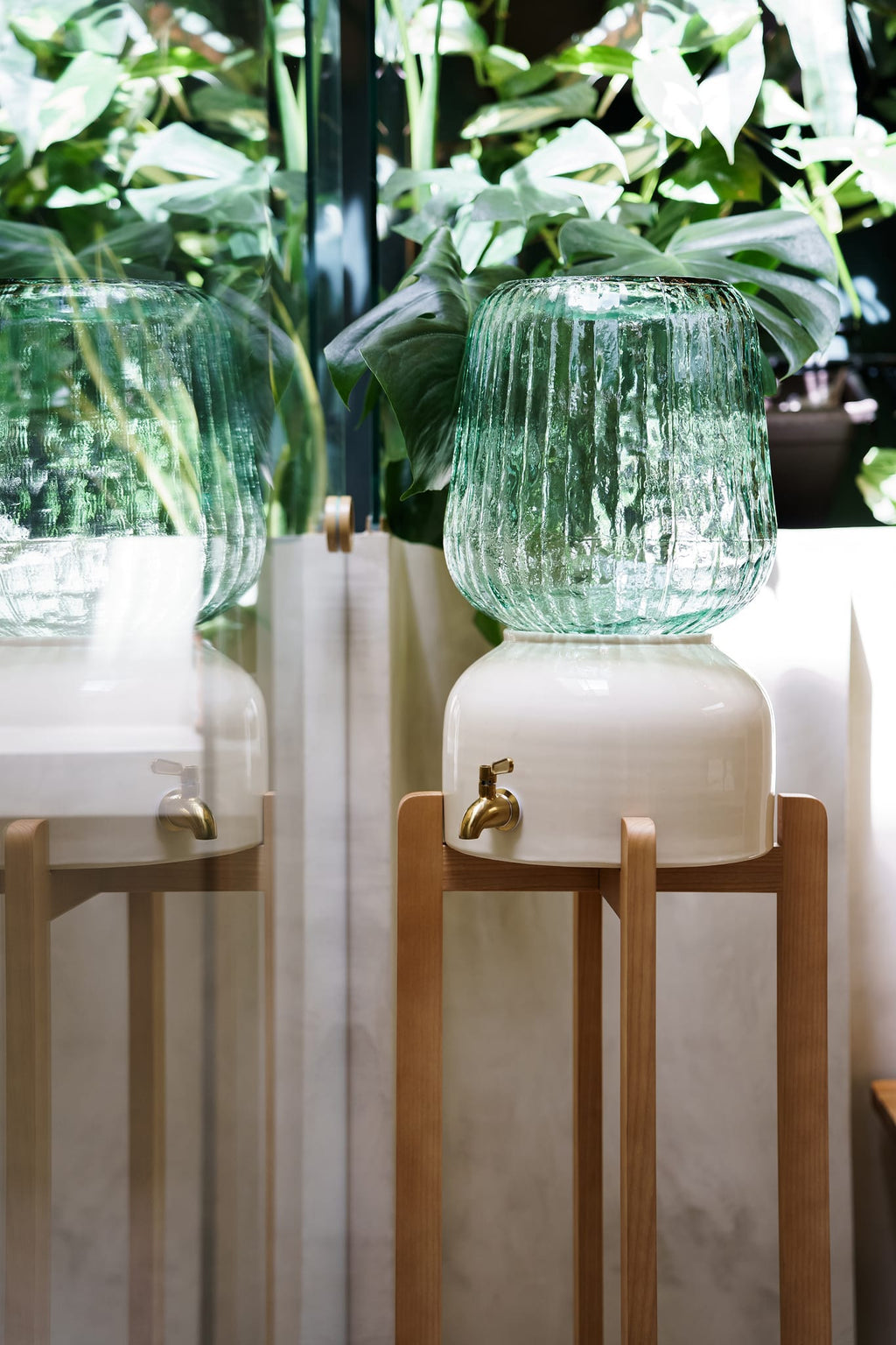 Arte Casa Ceramic Water Dispenser: Ivory Stone
