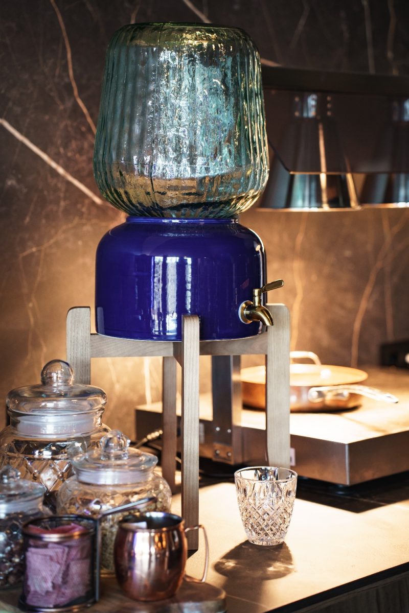 Midnight blue - Image 5